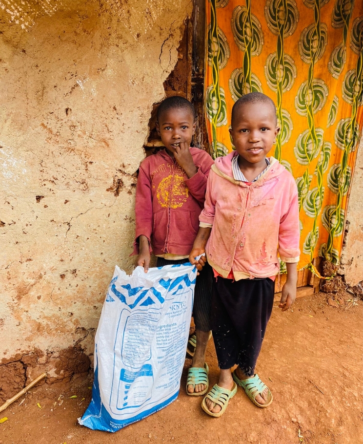 travel gen gives back to kids in africa