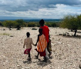 travel gen kids walking together
